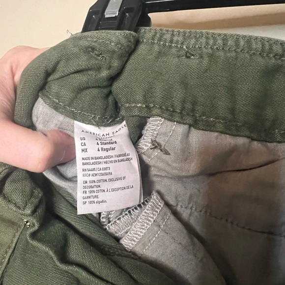 American Eagle relaxed green cargo pant - Picture 6 of 8